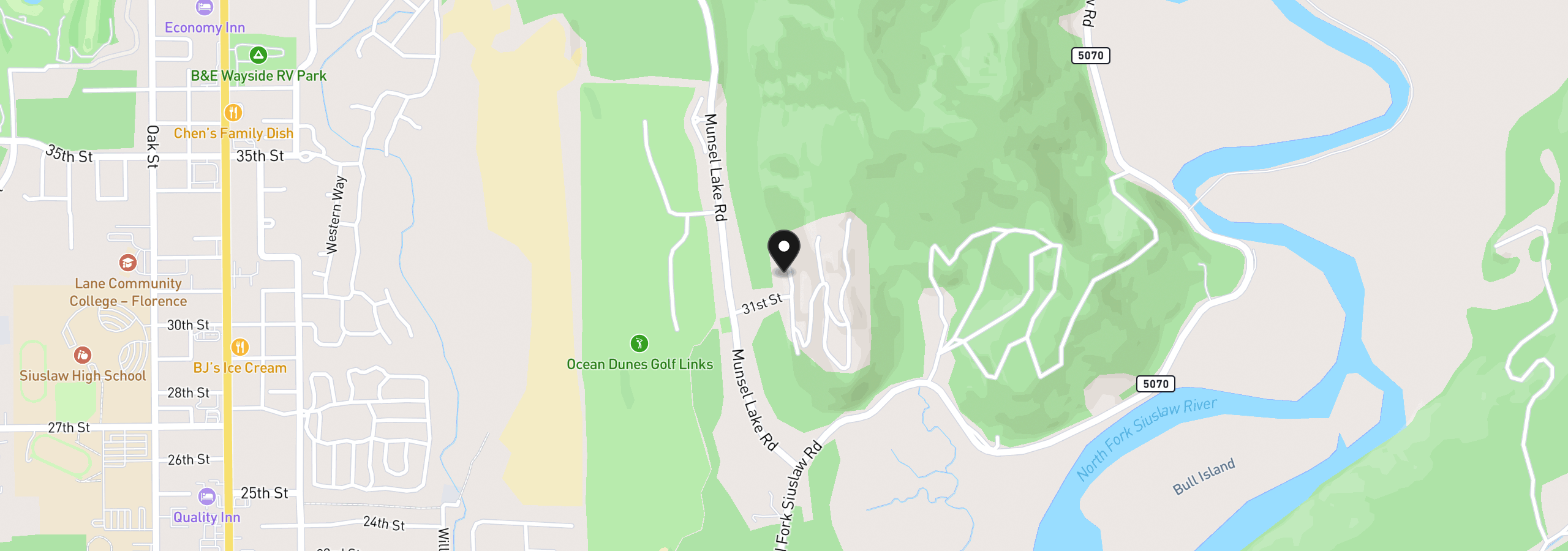Map showing the location of 3330 31st St, Florence, OR 97439