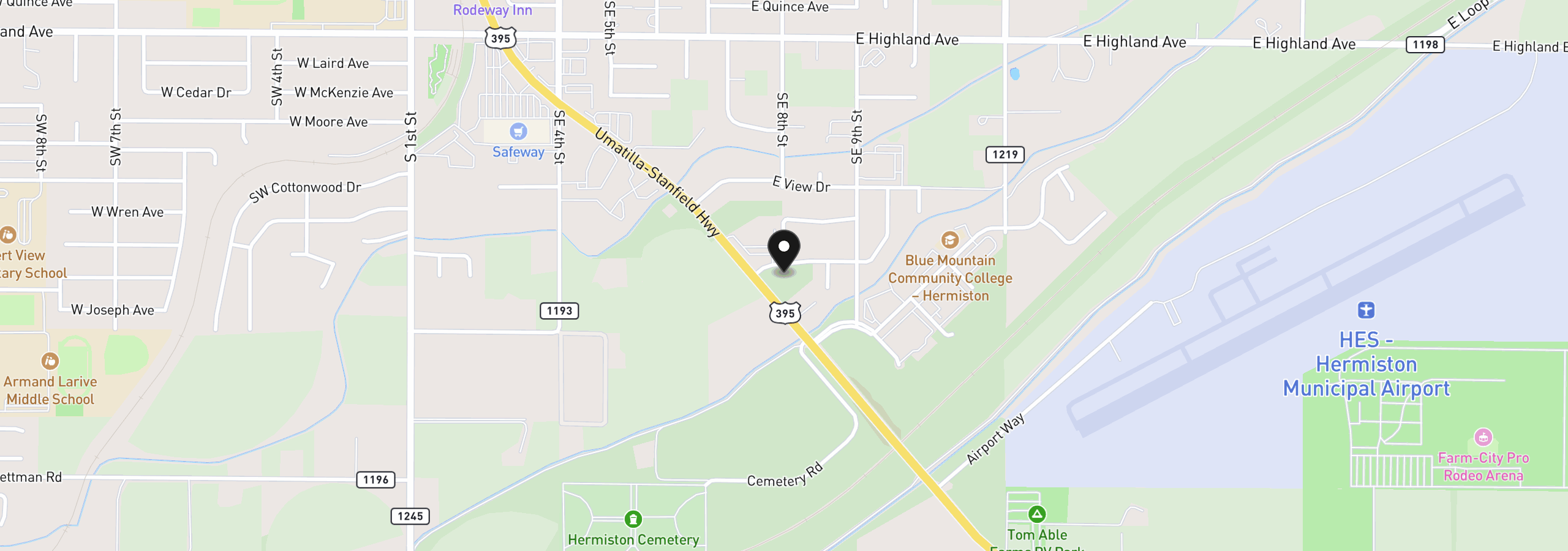 Map showing the location of 810 Evelyn St, Hermiston, OR 97838
