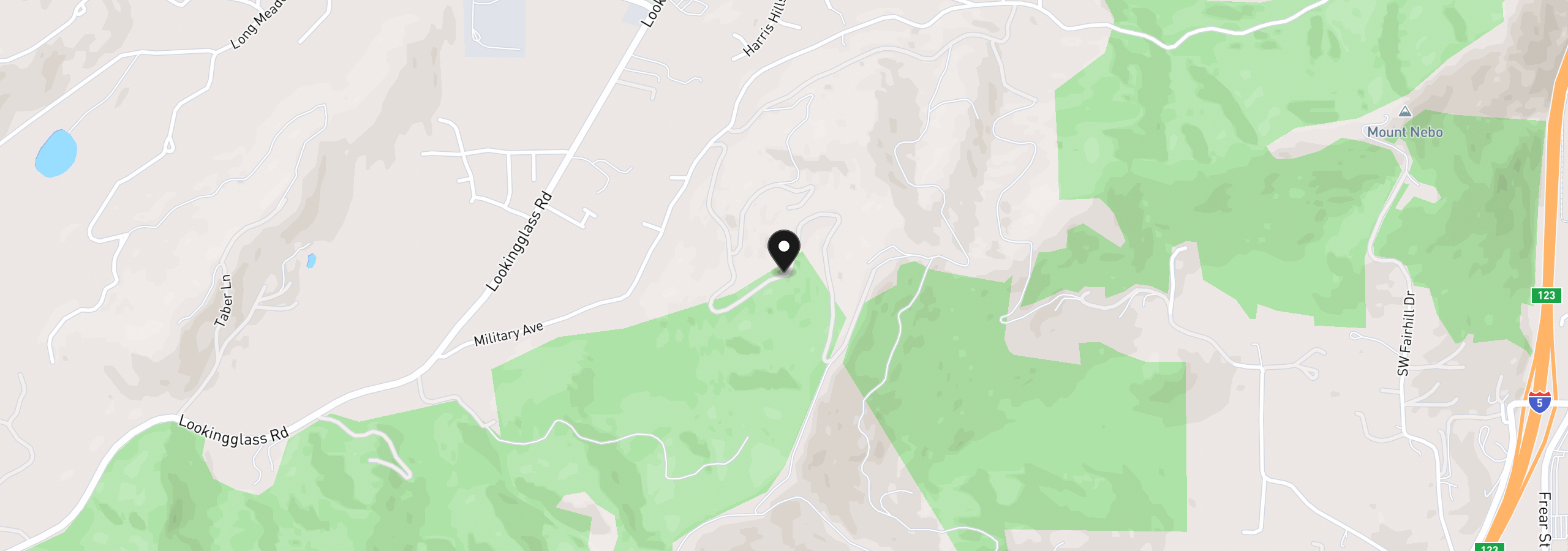 Map showing the location of 643 Hutchins Dr, Roseburg, OR 97471