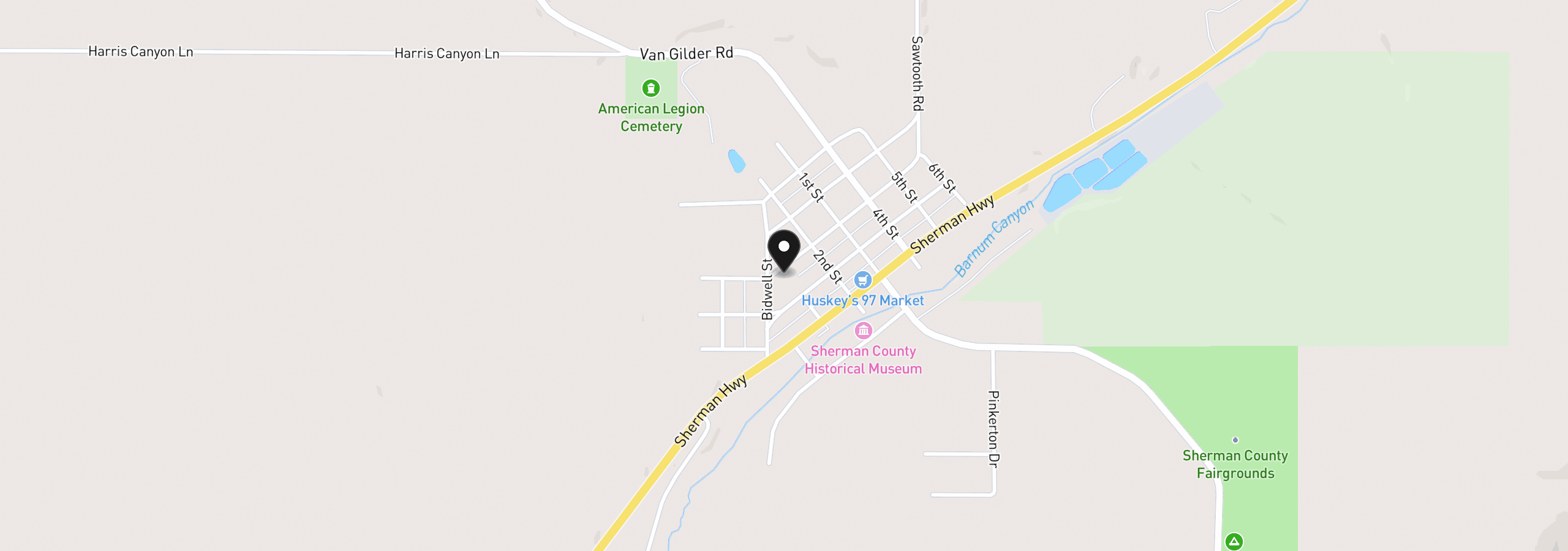 Map showing the location of 211 McCoy St, Moro, OR 97039