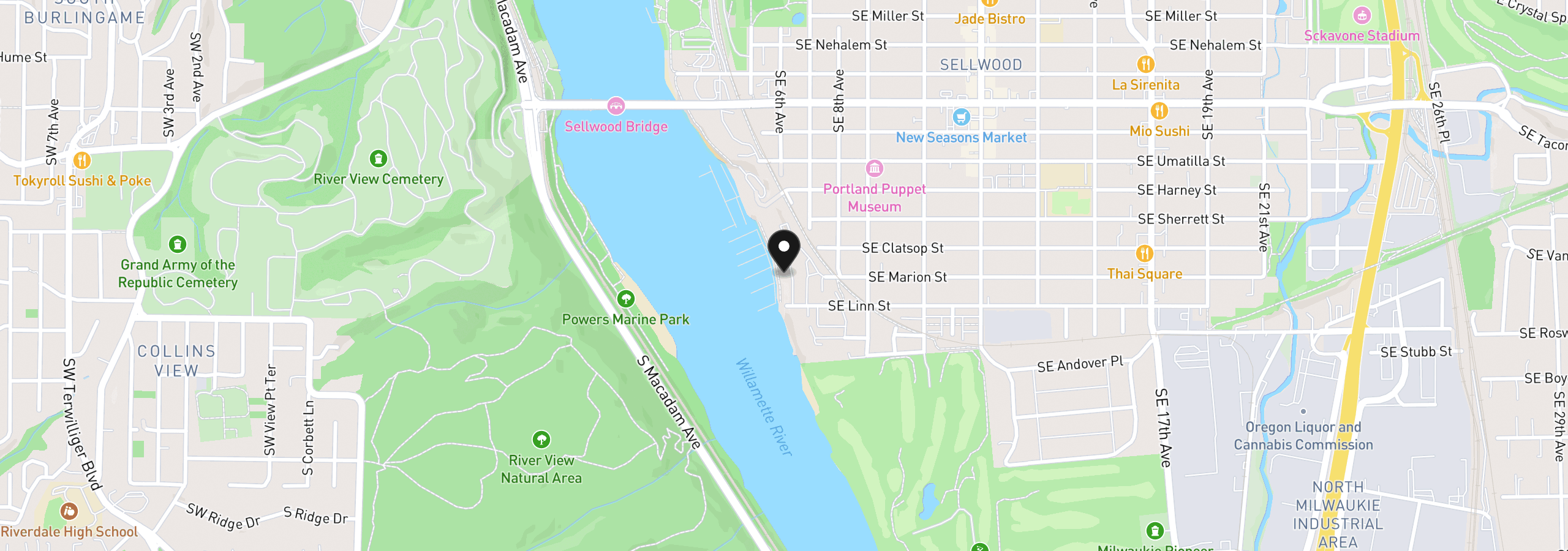 Map showing the location of 615 SE Linn St D, Portland, OR 97202