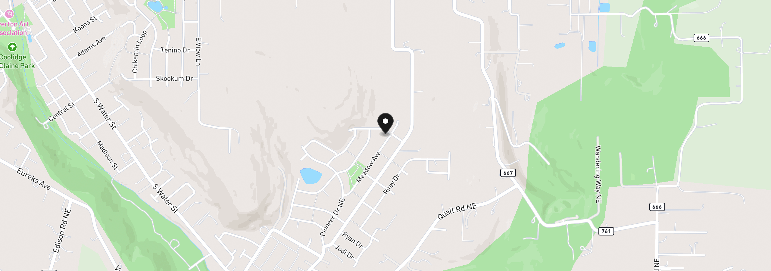 Map showing the location of 833 Hawk Dr, Silverton, OR 97381